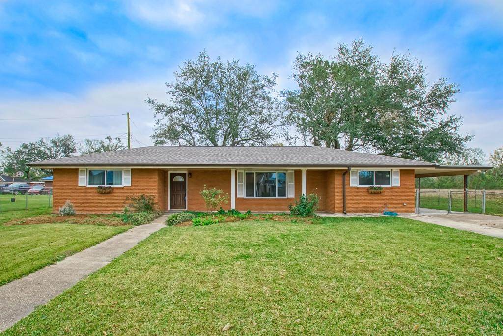 23 Lasso Lane - Photo 1