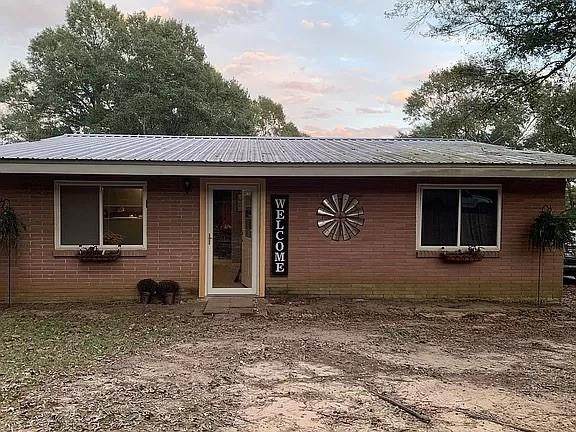 76118 Solberg Road - Photo 1