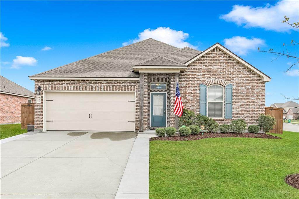 772 Lakeshore Village Drive - Photo 1