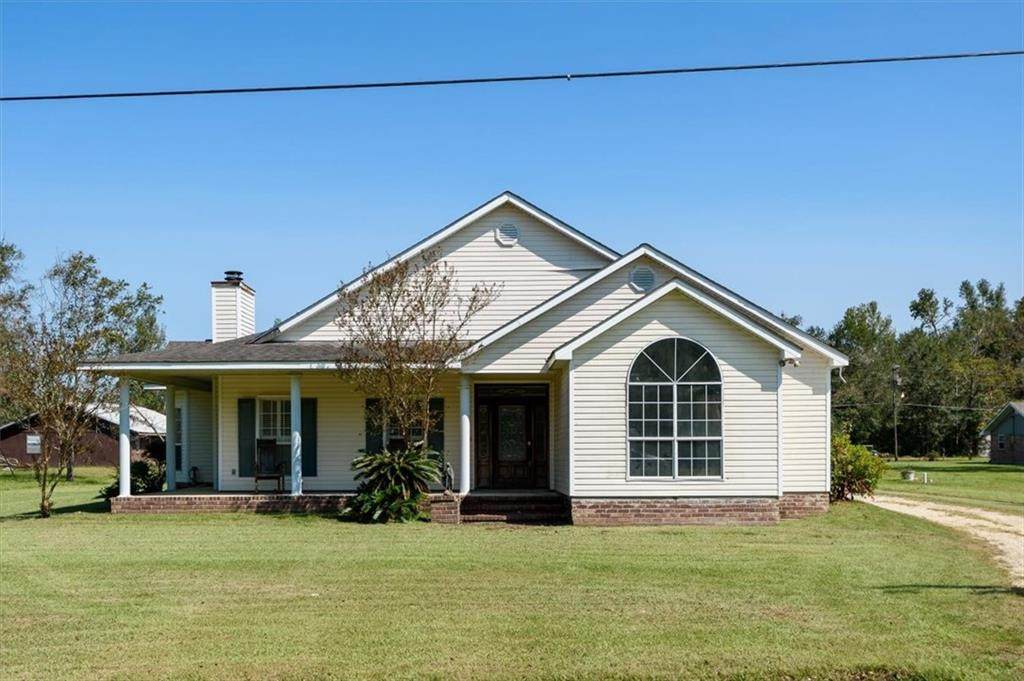 15082 Davidge Road - Photo 1
