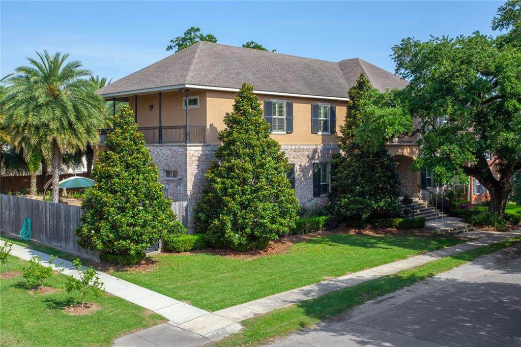 6854 Milne Boulevard - Photo 1