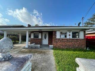 2295 King Avenue - Photo 1