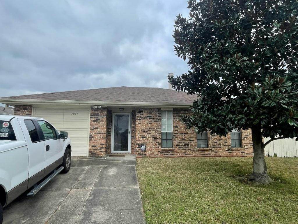 7001 Queensway Drive - Photo 1