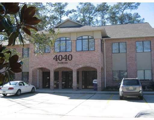 4040 Florida - Photo 1