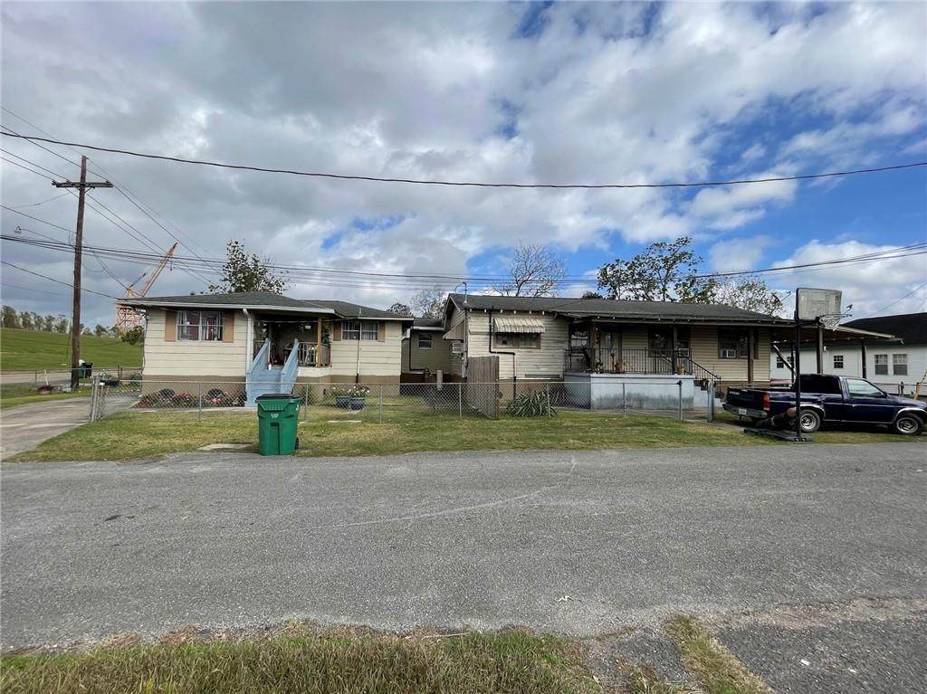 103-105 15TH Street - Photo 1