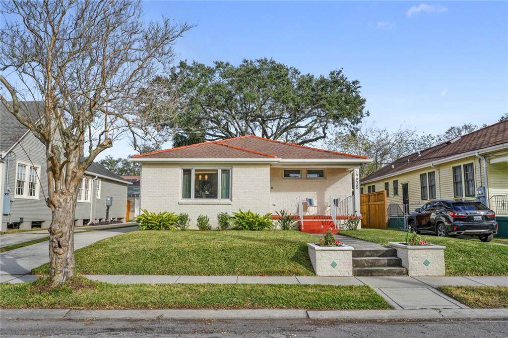 4635 Spain Street - Photo 1