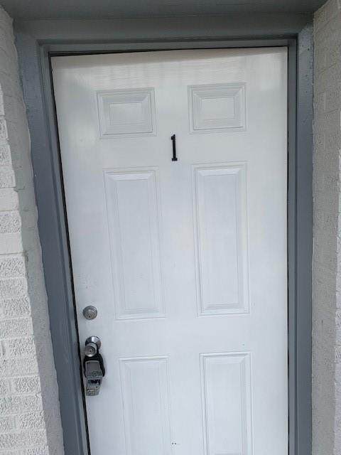 701 Teche Street - Photo 1