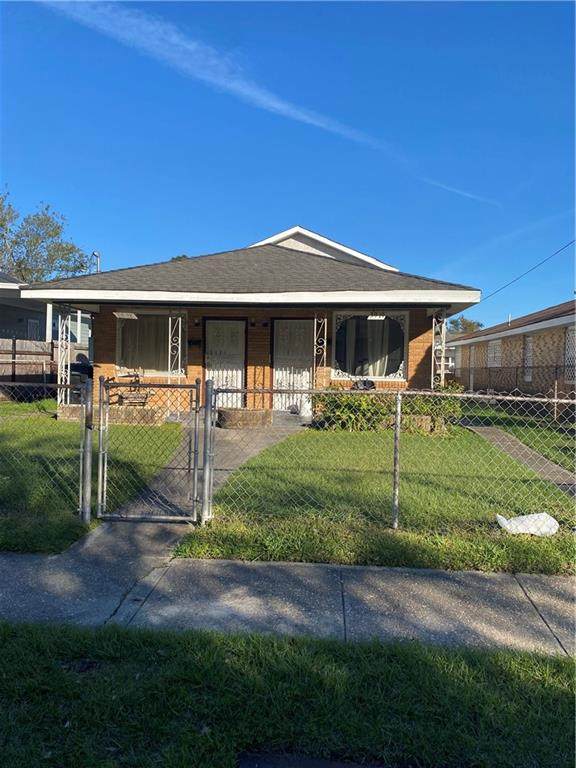 3919 21 Hamburg Street - Photo 1