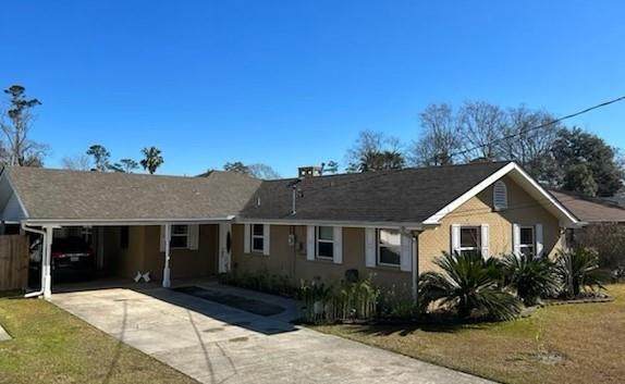 328 Markham Drive - Photo 1