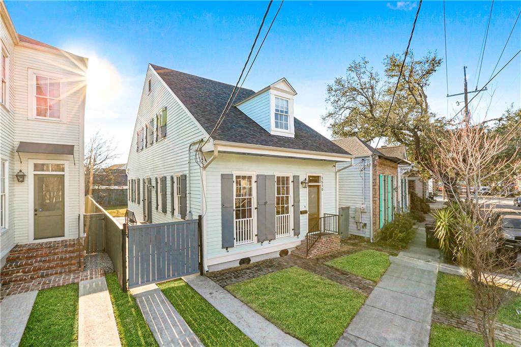 1510 Gov Nicholls Street - Photo 1