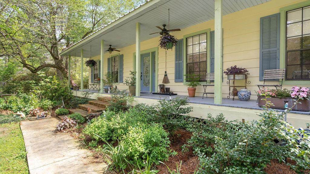 28224 Oak Knoll Road - Photo 1
