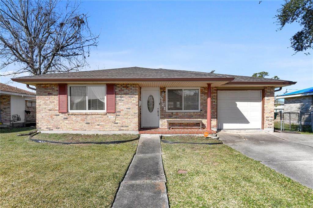 2121 Esplanade Place - Photo 1