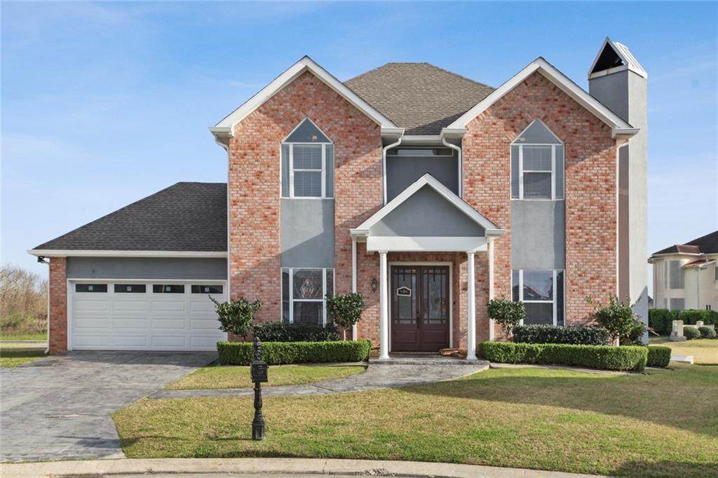 161 Pinehurst Court - Photo 1