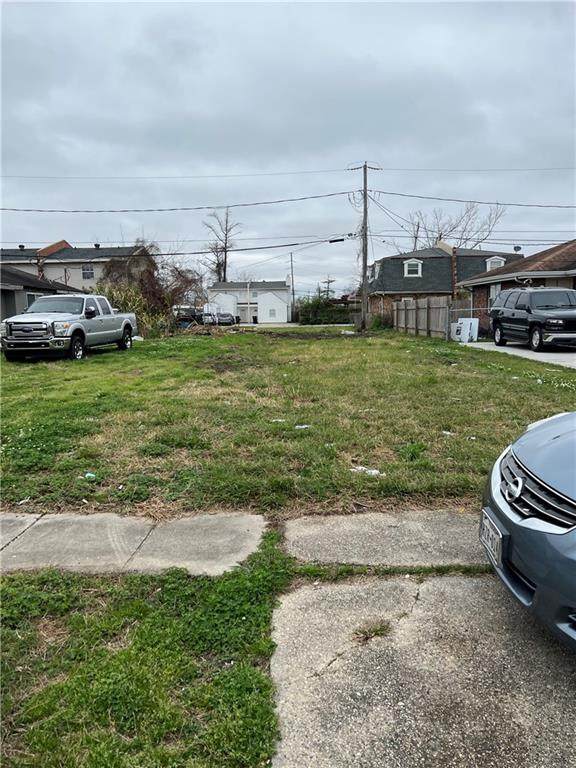 3722 Shangri La Drive - Photo 1