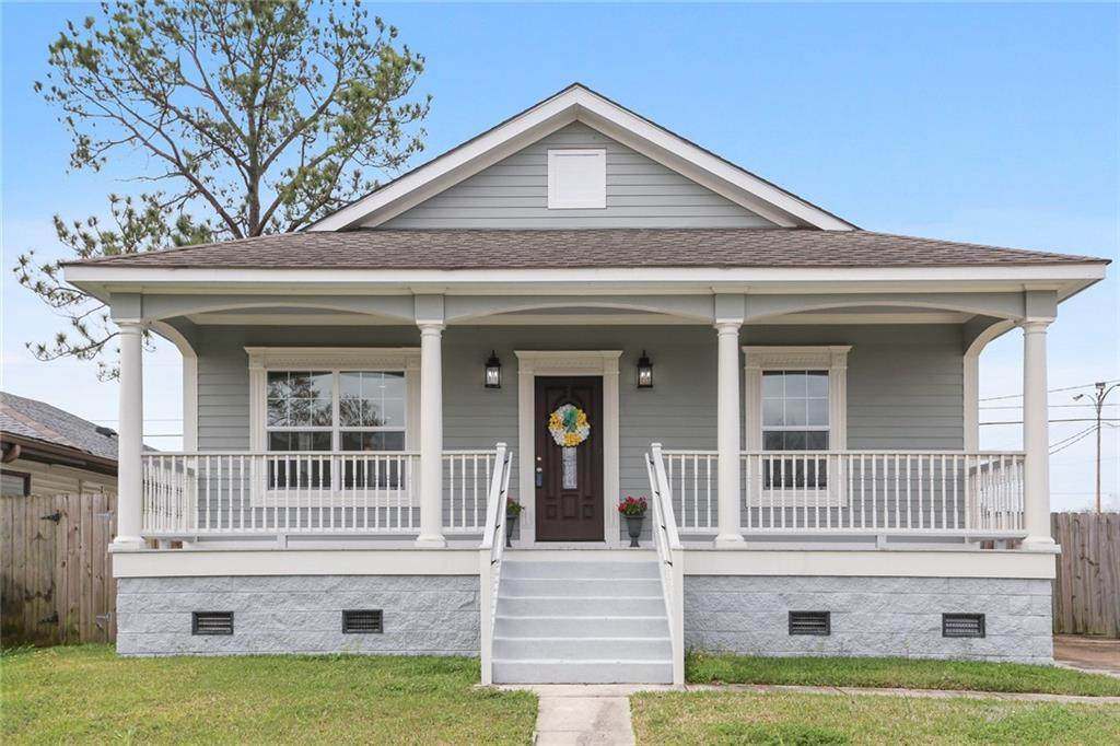 216 Perrin Drive - Photo 1