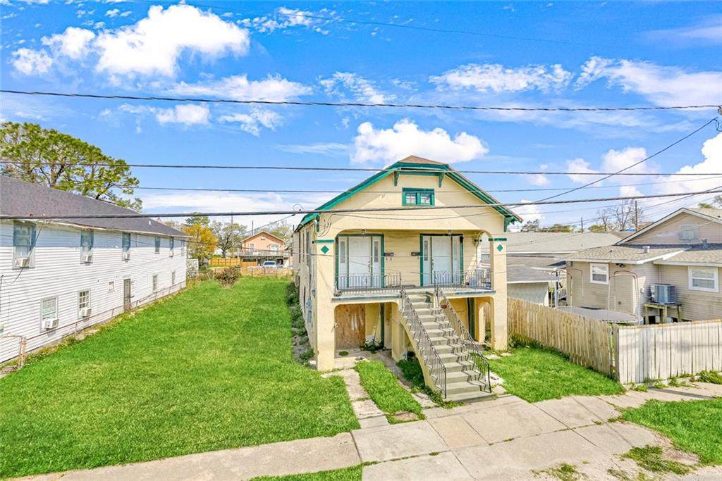 2411-13 Painters Street - Photo 1