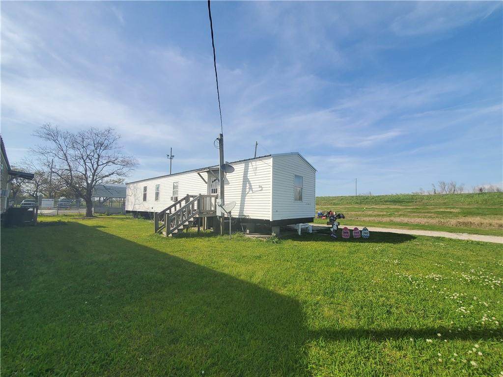 136 Orange Street - Photo 1