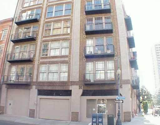 441 Gravier Street - Photo 1