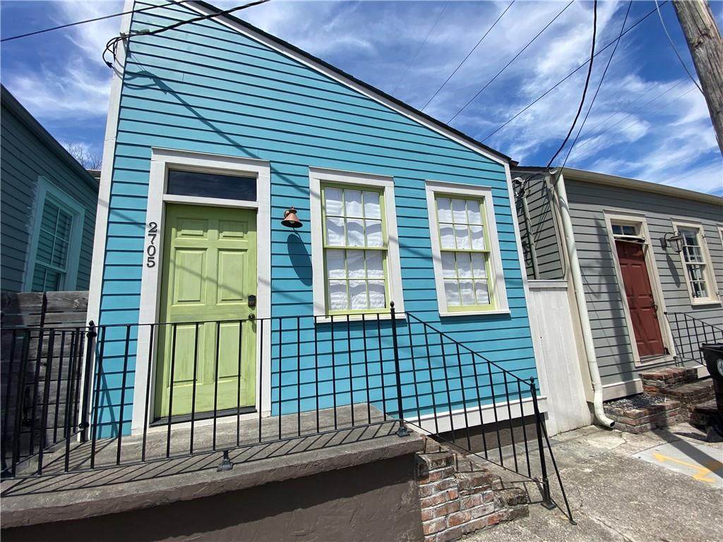 2705 St Thomas Street - Photo 1