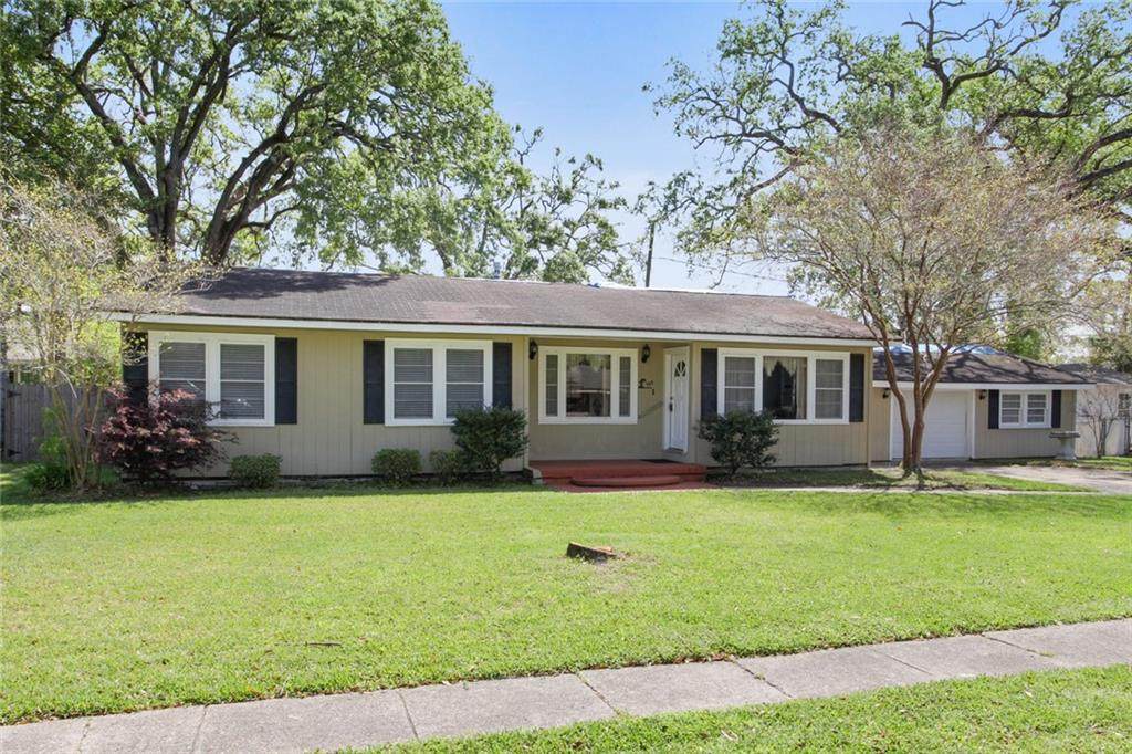 745 Franklin Avenue - Photo 1
