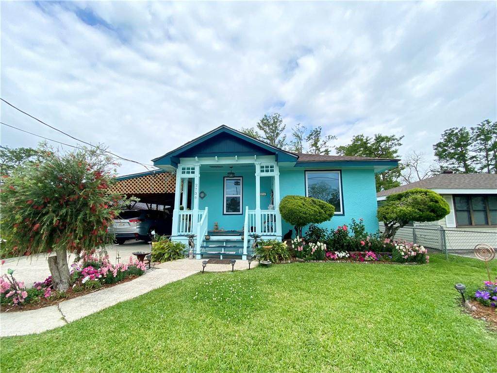 2736 Amigo Avenue - Photo 1
