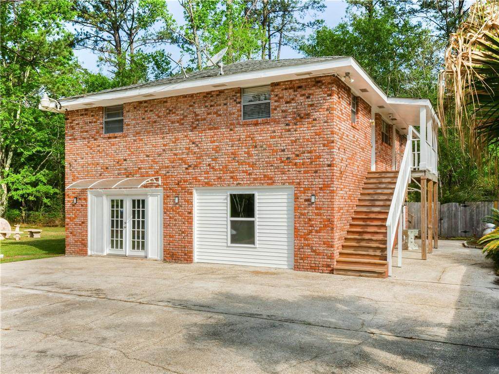 216 Redwood Street - Photo 1