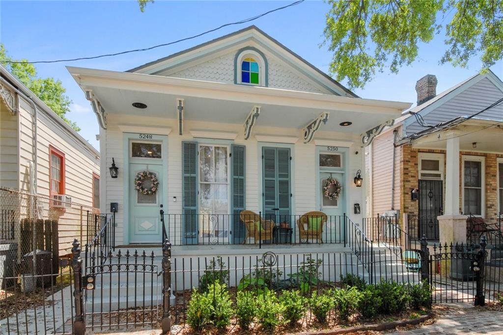 5250 Laurel Street - Photo 1