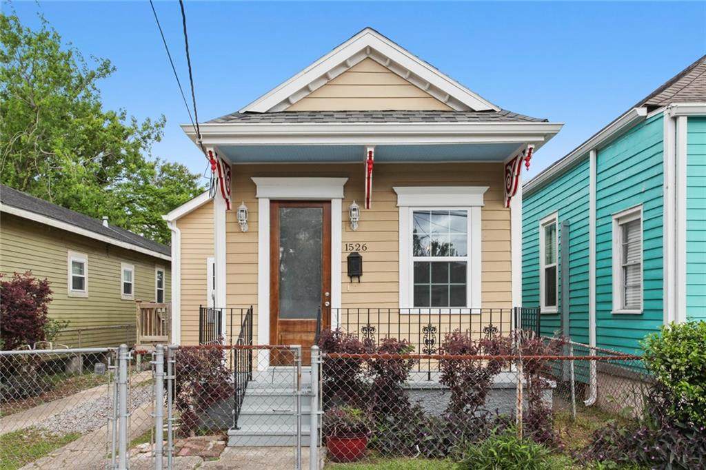 1526 Monroe Street - Photo 1