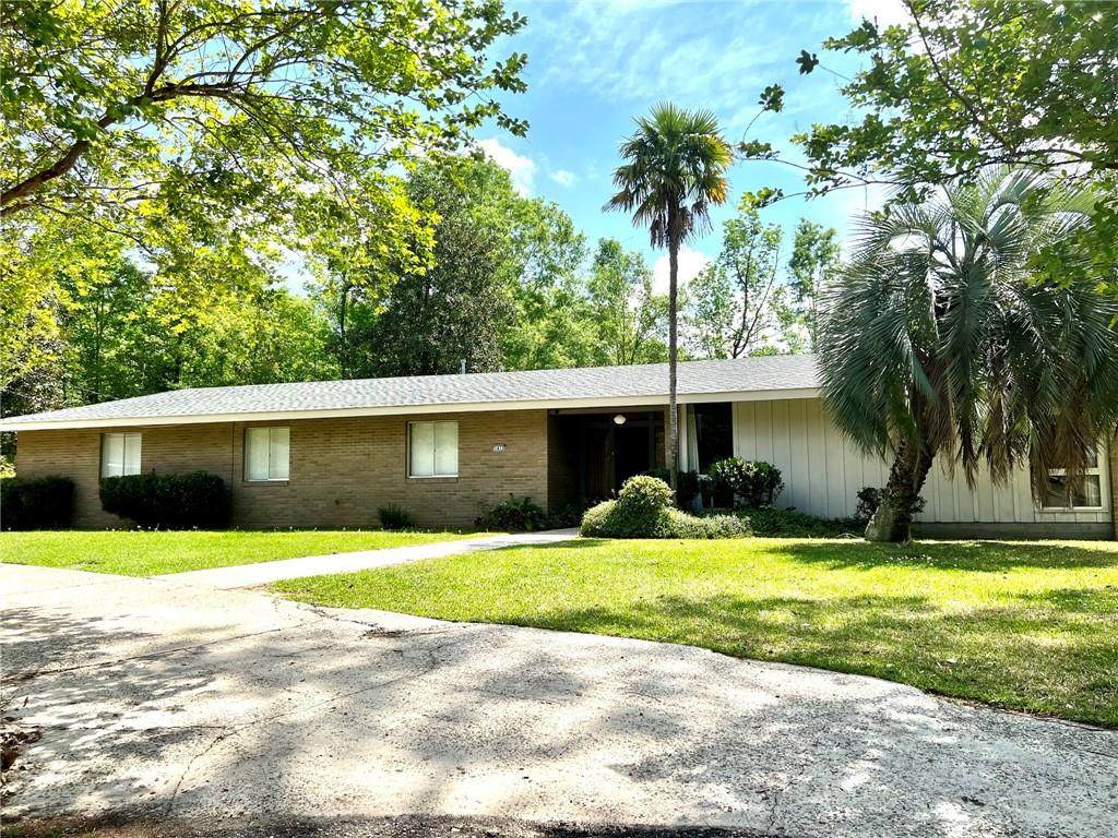 1412 Charwood Drive - Photo 1