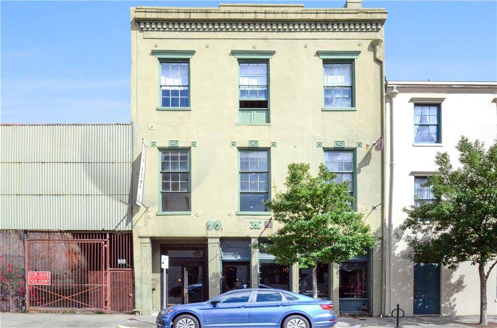 748 Camp Street - Photo 1
