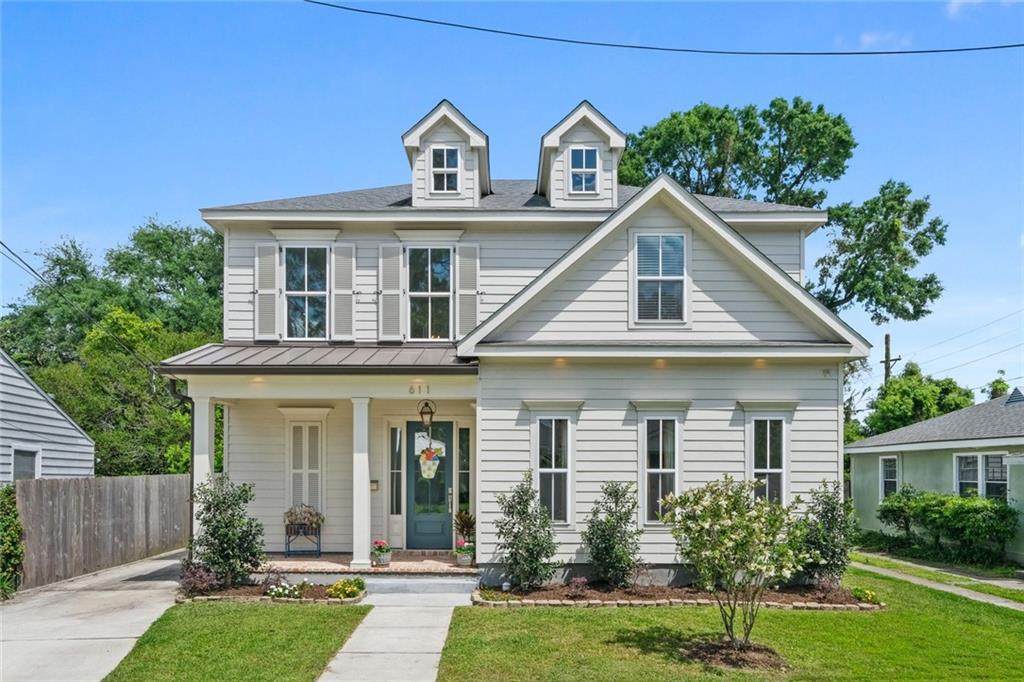 611 Homestead Avenue - Photo 1