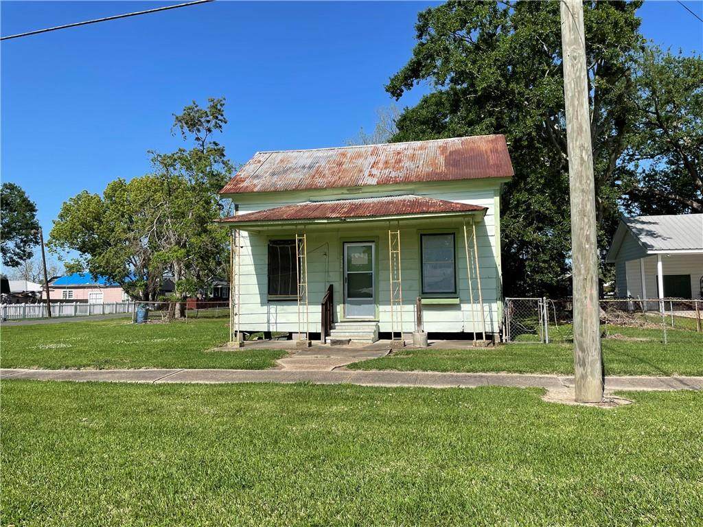 2324 Cypress Street - Photo 1