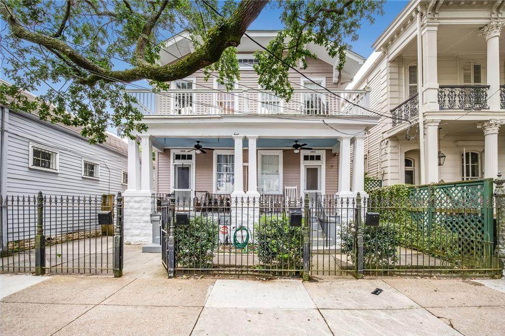 1510 Prytania Street - Photo 1