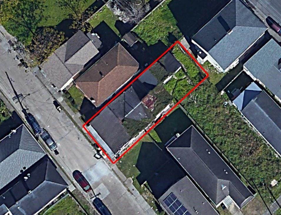 2315-17 St Andrew Street - Photo 1