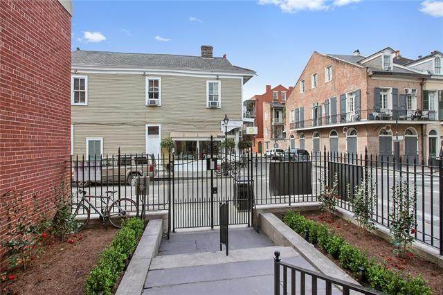 820 Dauphine Street - Photo 1