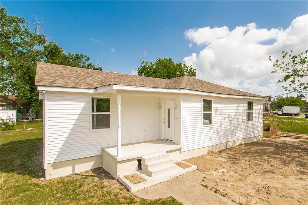 4663 Camelia Street - Photo 1