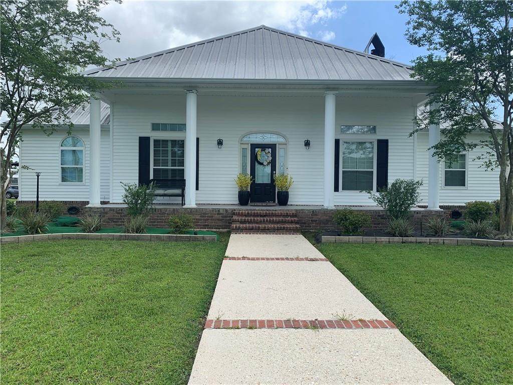 401 Pheasant Street - Photo 1