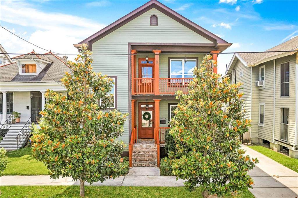 2634 Marengo Street - Photo 1