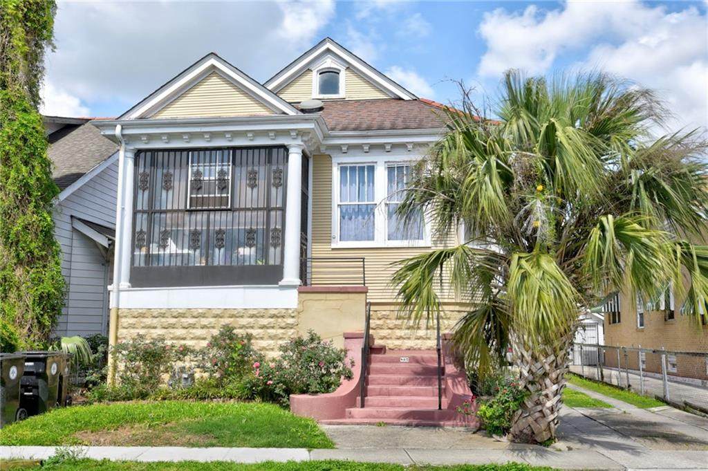 805 07 Roosevelt Place - Photo 1