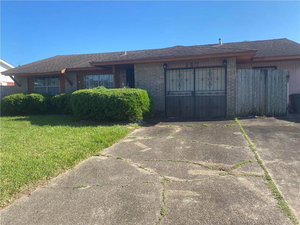 117 Xavier Drive - Photo 1