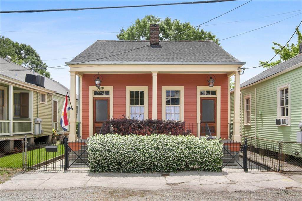 3426 Annunciation Street - Photo 1