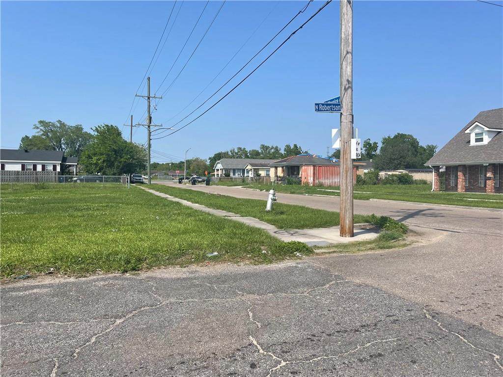 6141 Robertson Street - Photo 1