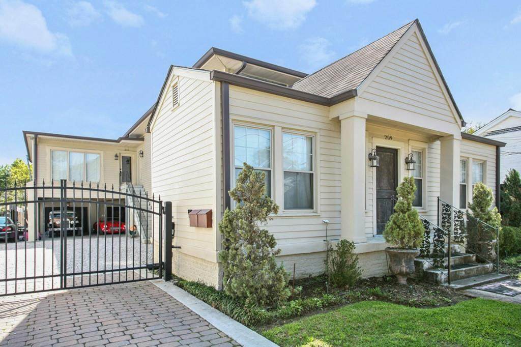 209 Rosa Avenue - Photo 1