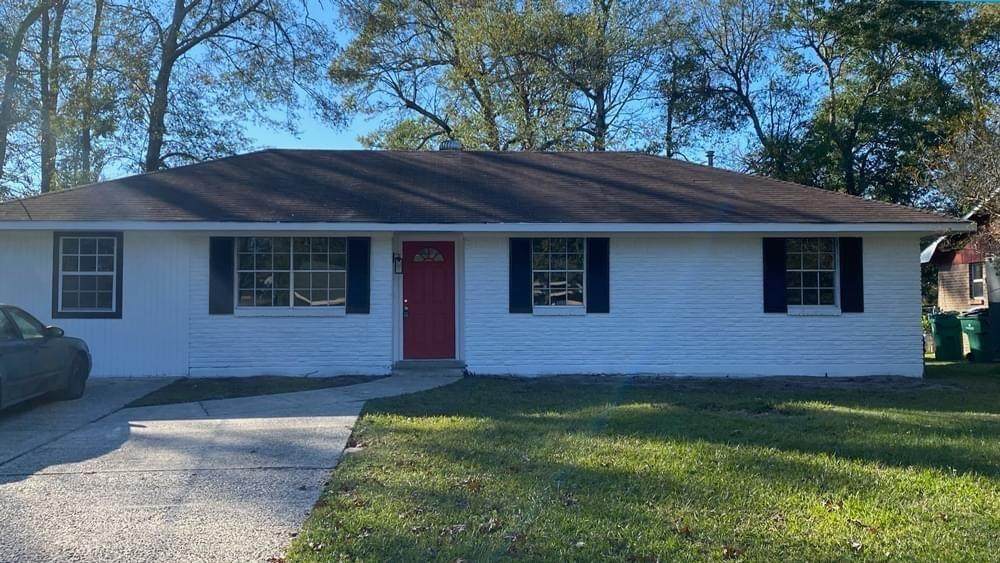 275 Bluebird Drive - Photo 1