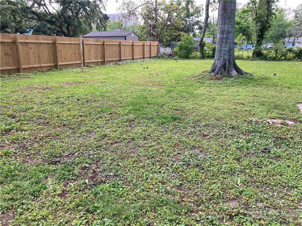 307 Lorraine Street - Photo 1