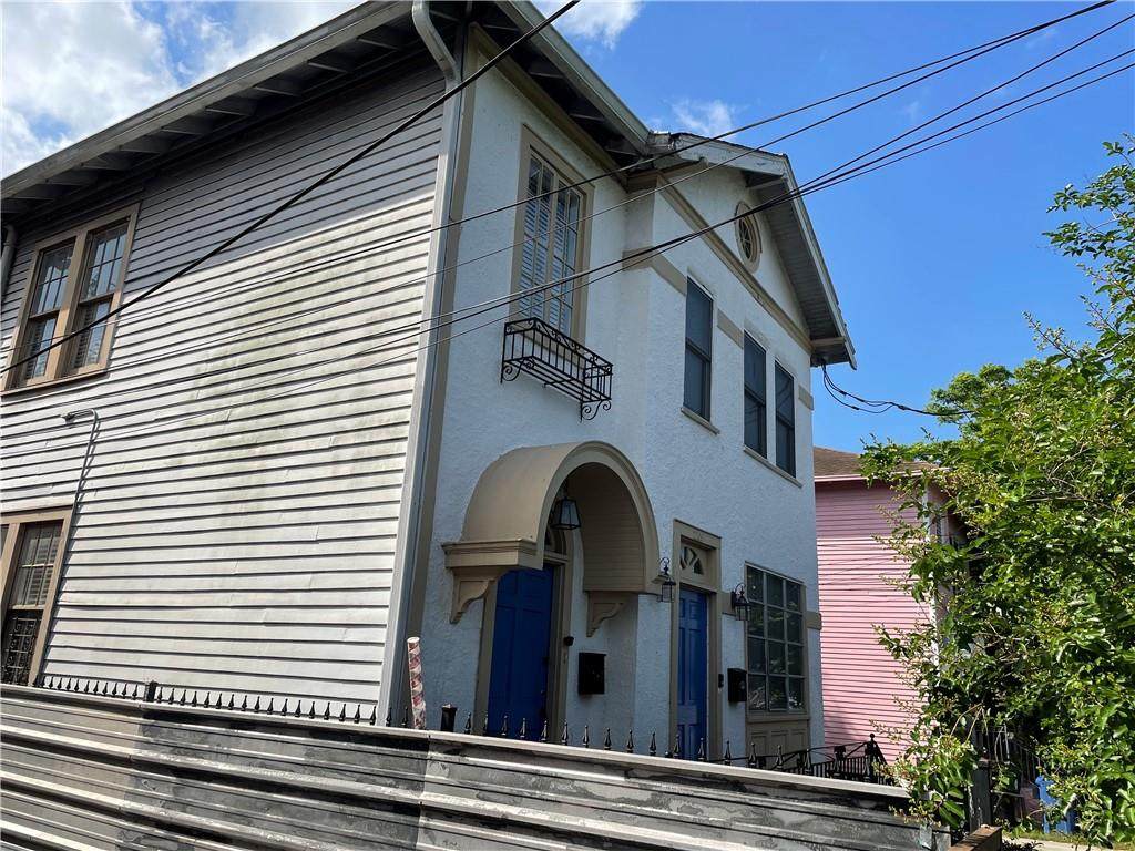 2211 Broadway Street - Photo 1