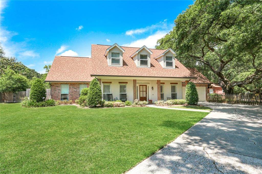 217 Paradise Court - Photo 1