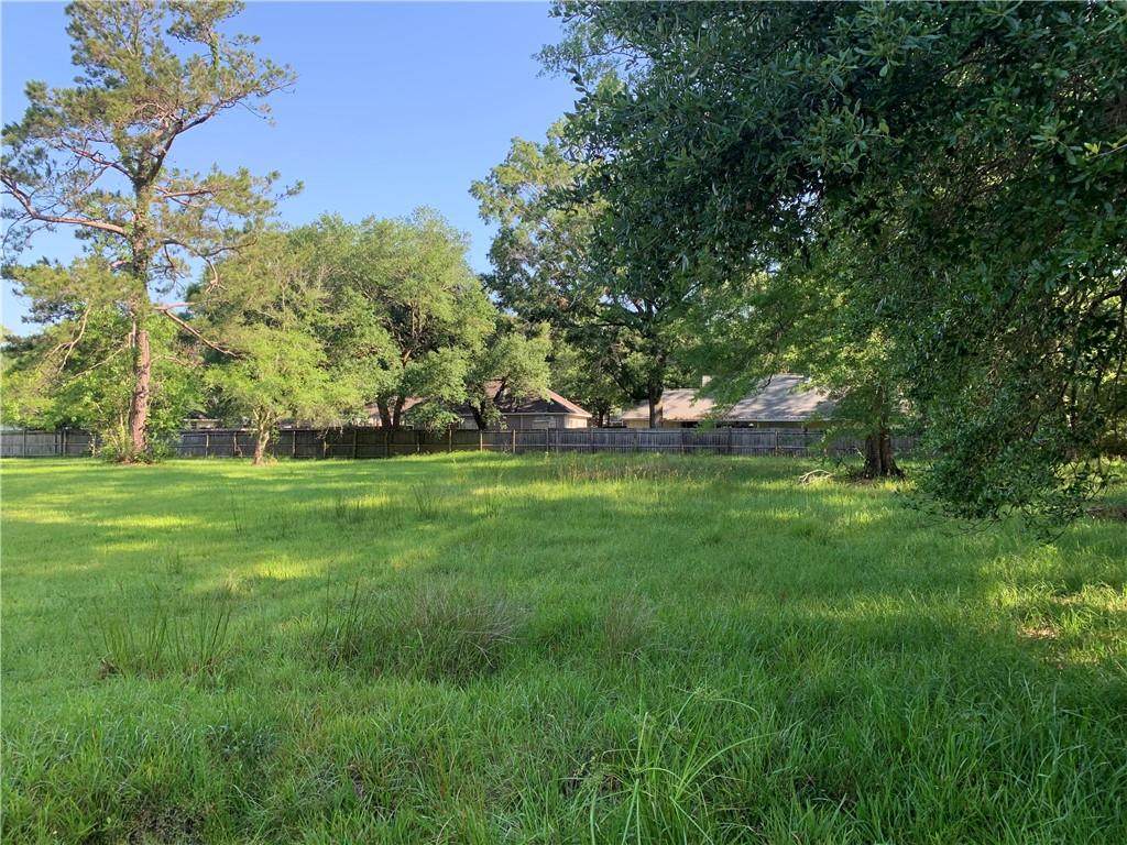 108 Tina Drive - Photo 1
