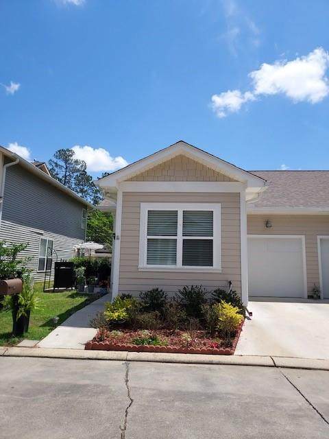 1033 Linda Lou Lane - Photo 1