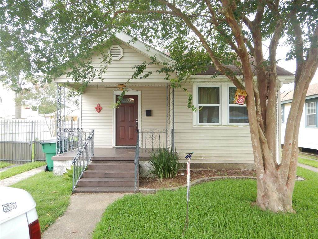 508 Farrington Drive - Photo 1